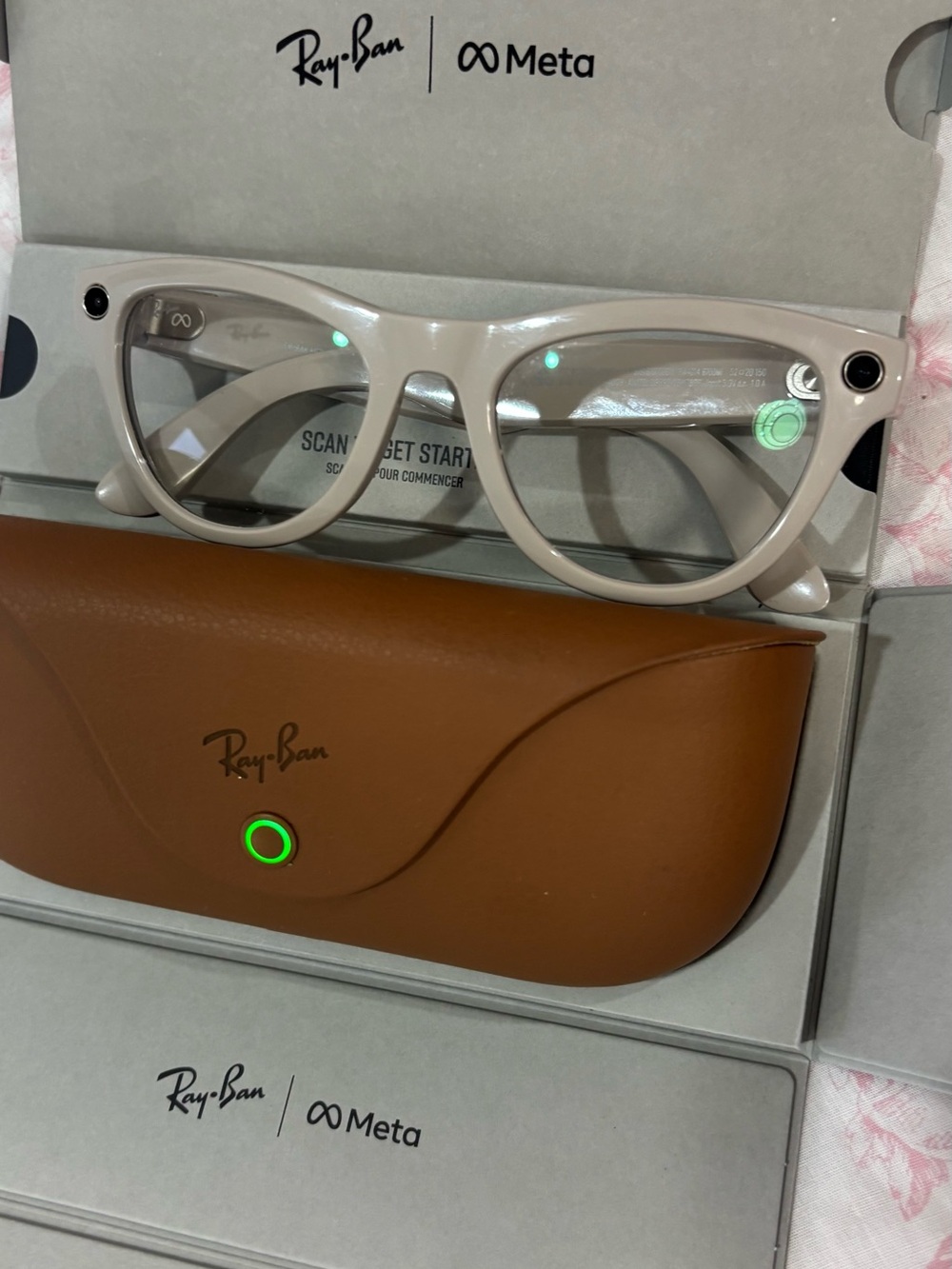 Ray-Ban Silver/Gray Smart Glasses Box